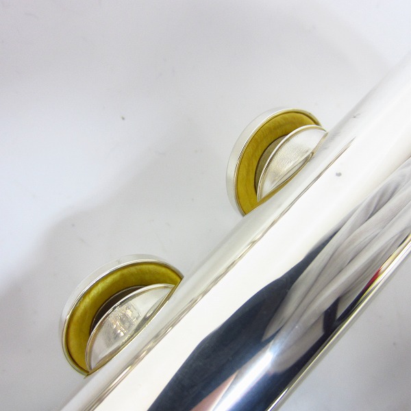 実際に弊社で買取させて頂いたYAMAHA/ヤマハ 211 SII フルート ハードケース付の画像 6枚目