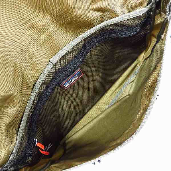 実際に弊社で買取させて頂いた【未使用】MARC BY MARC JACOBS/マークバイマークジェイコブス ショルダーバッグ/メッセンジャー M0006945の画像 5枚目