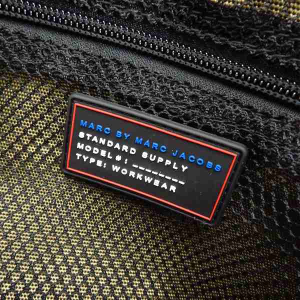 実際に弊社で買取させて頂いた【未使用】MARC BY MARC JACOBS/マークバイマークジェイコブス ショルダーバッグ/メッセンジャー M0006945の画像 4枚目