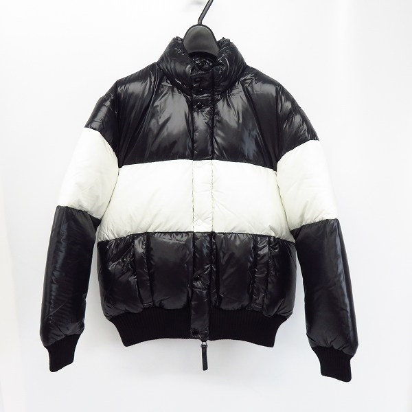 実際に弊社で買取させて頂いたAKM×DUVETICA/エーケーエム×デュベティカ ナイロン BORDER BI-COLOR DOWN/ダウンジャケット AD016 NYL032/S