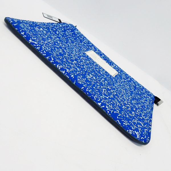 実際に弊社で買取させて頂いた【未使用】MARC BY MARC JACOBS/マークバイマークジェイコブス PC タブレットケース/クラッチバッグ M0003934の画像 2枚目