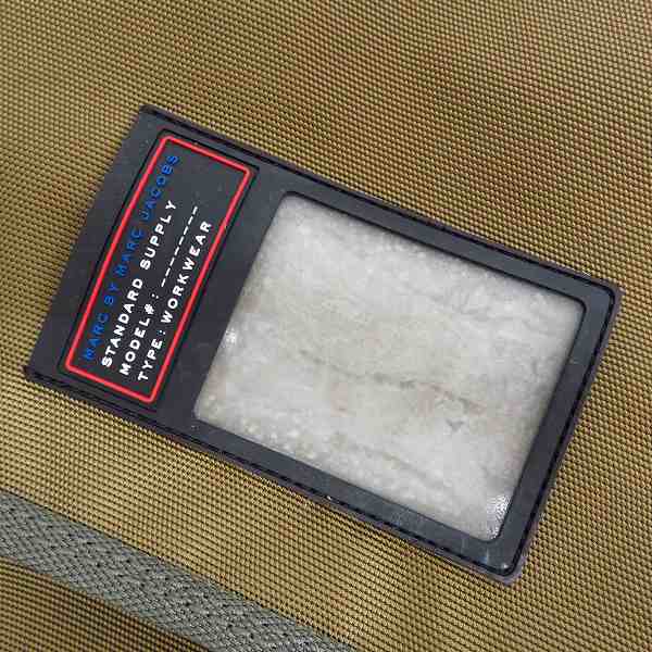 実際に弊社で買取させて頂いた【未使用】MARC BY MARC JACOBS/マークバイマークジェイコブス ショルダーバッグ/メッセンジャー M0006945の画像 7枚目