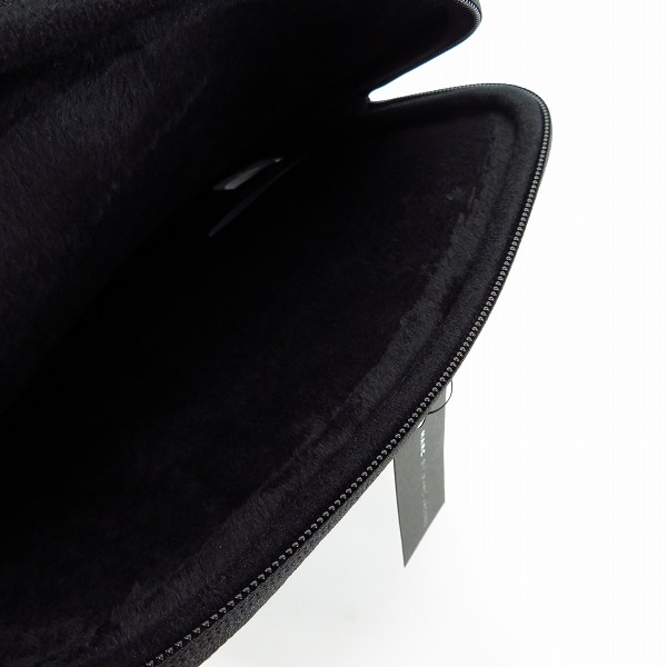 実際に弊社で買取させて頂いた【未使用】MARC BY MARC JACOBS/マークバイマークジェイコブス PC タブレットケース ブラック M6PE024の画像 3枚目