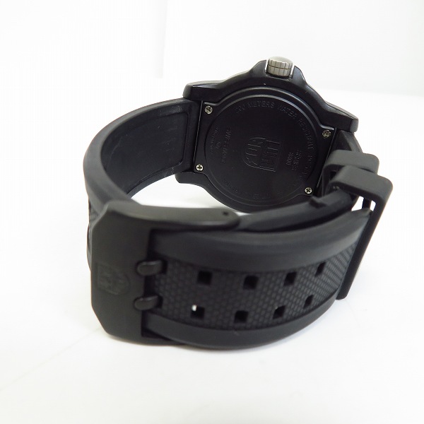 実際に弊社で買取させて頂いたLUMINOX/ルミノックス 腕時計 SERIES 8800の画像 2枚目