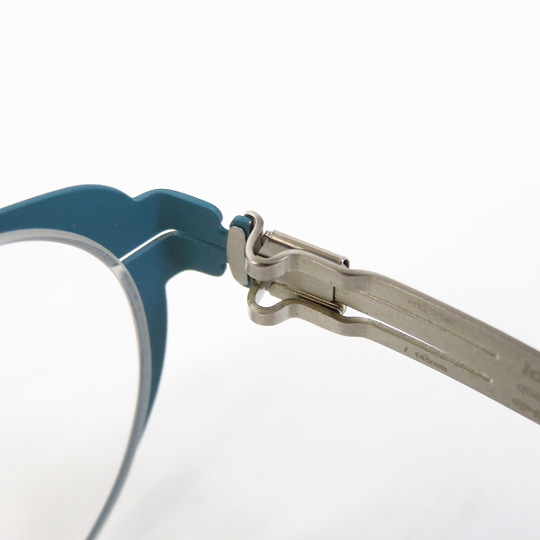 実際に弊社で買取させて頂いたic! berlin/アイシーベルリン 眼鏡/メガネフレーム/アイウェア Rossana P 863424 ブルーグリーン系の画像 6枚目