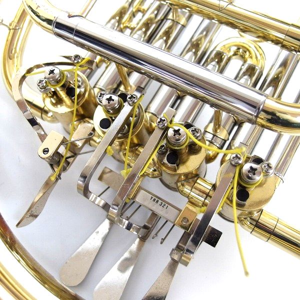 実際に弊社で買取させて頂いた★【ジャンク】YAMAHA/ヤマハ YHR321 フレンチホルン ハードケース付きの画像 4枚目