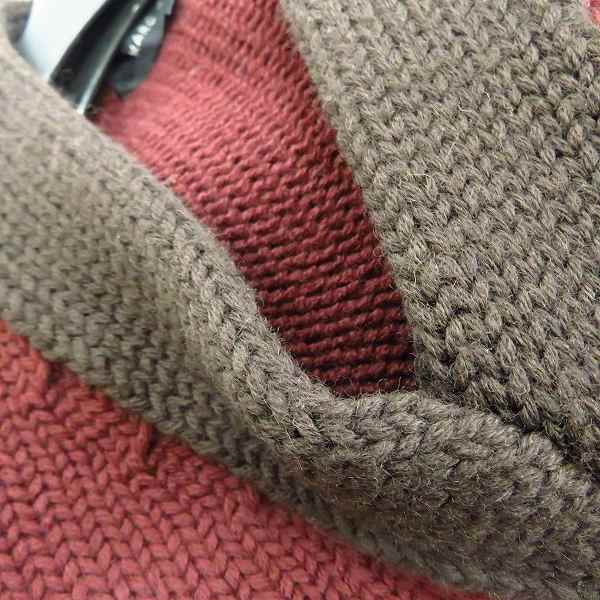 実際に弊社で買取させて頂いたMARC JACOBS/マークジェイコブス Vネックウールセーター/XSの画像 4枚目