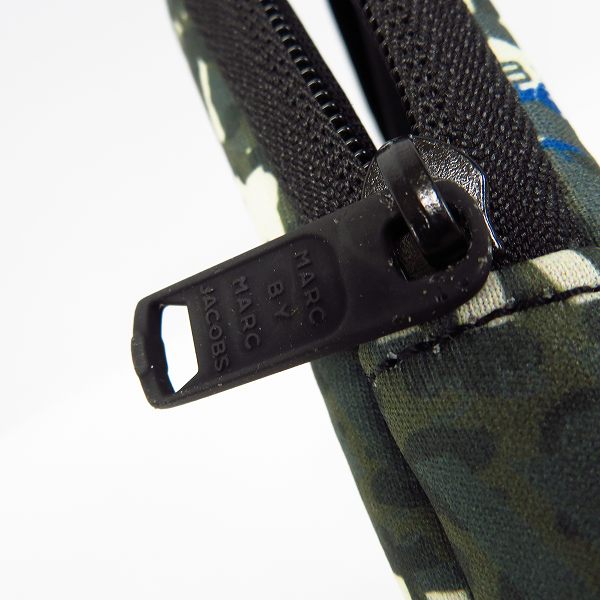 実際に弊社で買取させて頂いた【未使用】MARC BY MARC JACOBS/マークバイマークジェイコブス PC タブレットケース/クラッチバッグ M0001054Aの画像 8枚目