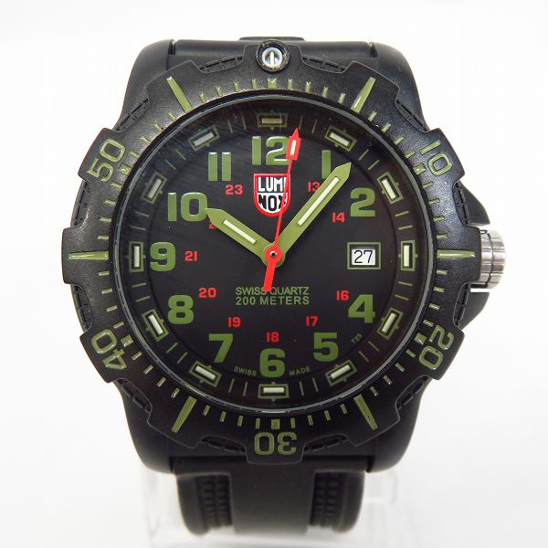 実際に弊社で買取させて頂いたLUMINOX/ルミノックス シールズ 8800 腕時計【動作未確認】