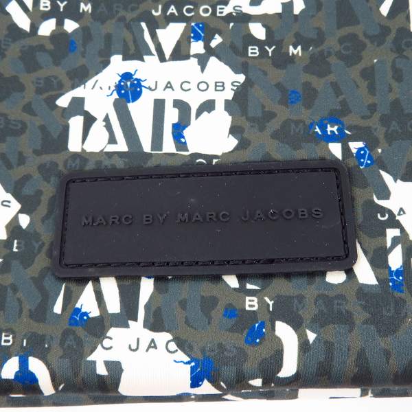 実際に弊社で買取させて頂いた【未使用】MARC BY MARC JACOBS/マークバイマークジェイコブス PC タブレットケース/クラッチバッグ M0001054Aの画像 6枚目