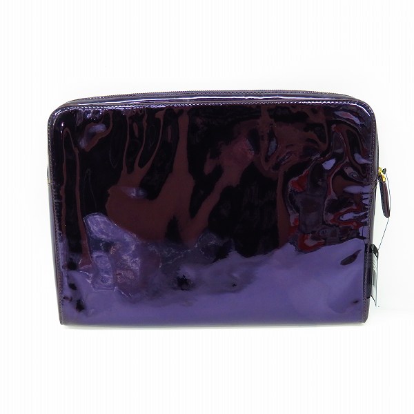 実際に弊社で買取させて頂いた【未使用】MARC BY MARC JACOBS/マークバイマークジェイコブス PC タブレットケース/クラッチバッグ エナメルの画像 1枚目