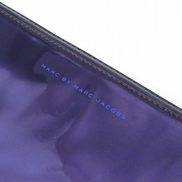 実際に弊社で買取させて頂いた【未使用】MARC BY MARC JACOBS/マークバイマークジェイコブス PC タブレットケース/クラッチバッグ エナメル　M0001226Bの画像 3枚目
