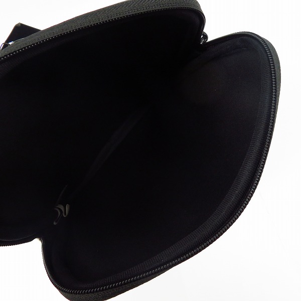 実際に弊社で買取させて頂いた【未使用】MARC BY MARC JACOBS/マークバイマークジェイコブス PC タブレットケース/クラッチバッグ M0001054Aの画像 3枚目