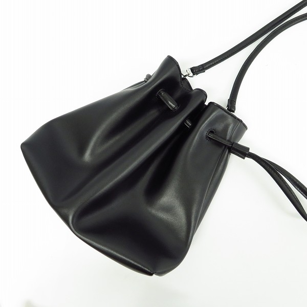 実際に弊社で買取させて頂いたHARE/ハレ レザーキンチャクショルダーバッグ Mの画像 2枚目