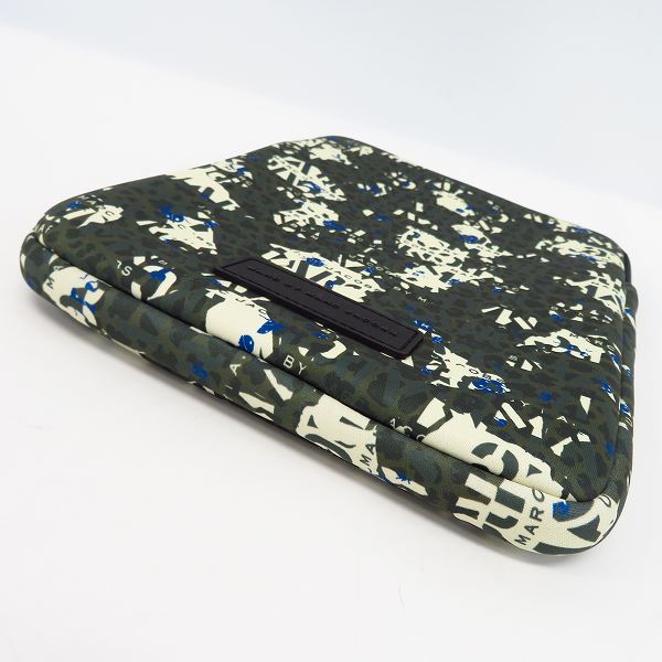 実際に弊社で買取させて頂いた【未使用】MARC BY MARC JACOBS/マークバイマークジェイコブス PC タブレットケース/クラッチバッグ M0001054Aの画像 2枚目