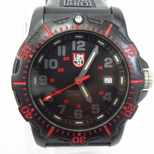 実際に弊社で買取させて頂いたLUMINOX/ルミノックス 腕時計 SERIES 8800
