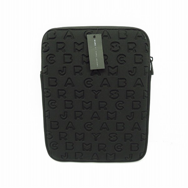 実際に弊社で買取させて頂いた【未使用】MARC BY MARC JACOBS/マークバイマークジェイコブス PC タブレットケース ブラック M6PE024の画像 1枚目
