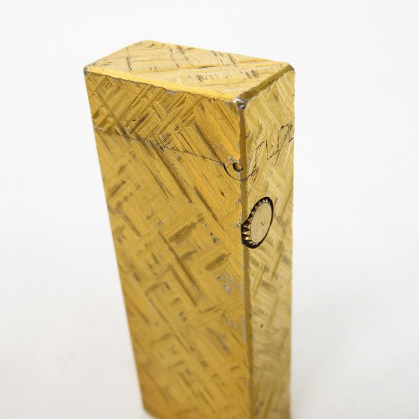 実際に弊社で買取させて頂いたdunhill/ダンヒル クロスカット サイドローラー ガスライター ゴールドの画像 6枚目