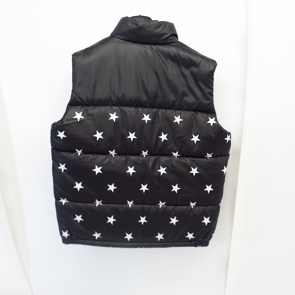 実際に弊社で買取させて頂いた【未使用】Marbles/マーブルス STARS PUFFY VEST スターパフベスト MJK-A1804 ブラック size：Lの画像 1枚目