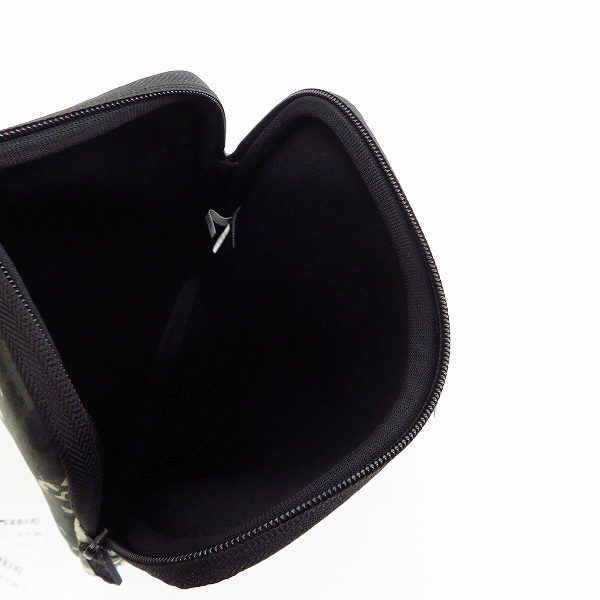 実際に弊社で買取させて頂いた【未使用】MARC BY MARC JACOBS/マークバイマークジェイコブス PC タブレットケース/クラッチバッグ M0001054Aの画像 4枚目