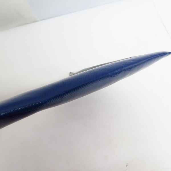 実際に弊社で買取させて頂いたMARNI/マルニ バイカラー クラッチバッグ PHMI0001A2P3572の画像 2枚目