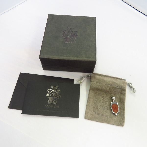 実際に弊社で買取させて頂いた【ギャラ付】STANLEY GUESS/スタンリーゲス ミニ ウッド ギターペンダントの画像 5枚目