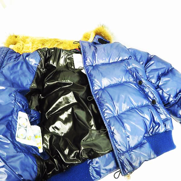 実際に弊社で買取させて頂いたMONCLER/モンクレール BULGARIE/ブルガリ　ダウンジャケット 0の画像 9枚目