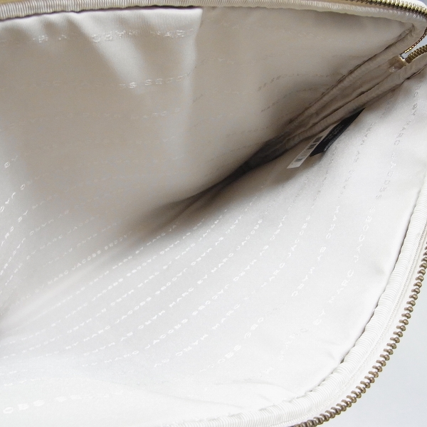 実際に弊社で買取させて頂いた【未使用】MARC BY MARC JACOBS/マークバイマークジェイコブス PC タブレットケース M0001053A/M6131011 2点セットの画像 8枚目