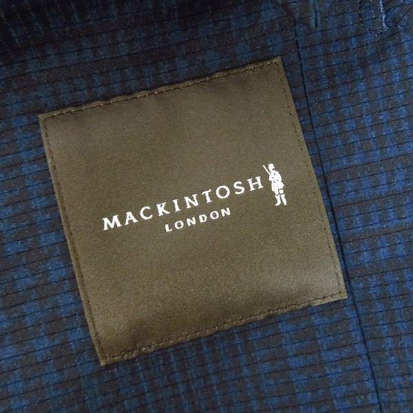 実際に弊社で買取させて頂いたMACKINTOSH/マッキントッシュ ULTRA LIGHT SUITS クールドッツ 2B テーラードジャケット G1E56-717-28/40の画像 2枚目
