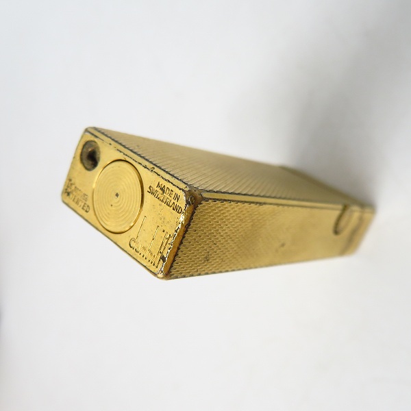 実際に弊社で買取させて頂いたdunhill/ダンヒル ダイヤカット サイドローラー ガスライター ゴールドの画像 4枚目