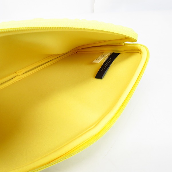 実際に弊社で買取させて頂いた【未使用含む】MARC BY MARC JACOBS/マークバイマークジェイコブス タブレットケース M0003462/M6PE023 2点セットの画像 2枚目