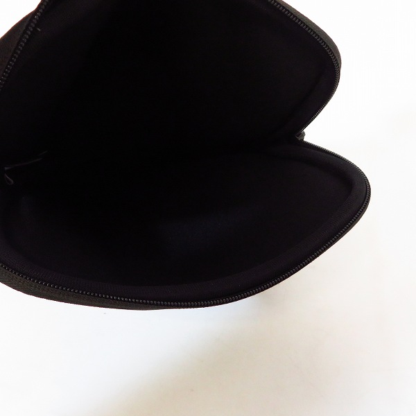 実際に弊社で買取させて頂いたMARC BY MARC JACOBS/マークバイマークジェイコブス PC タブレットケース/クラッチバッグ M0001054Aの画像 3枚目