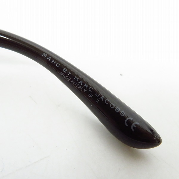 実際に弊社で買取させて頂いたMarc By Marc Jacobs/マークジェイコブス サングラス MMJ145の画像 4枚目