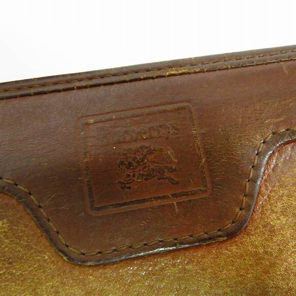 実際に弊社で買取させて頂いたバーバリーズ/フェンディ他 ショルダーバッグ/クラッチバッグ等 5点セットの画像 1枚目