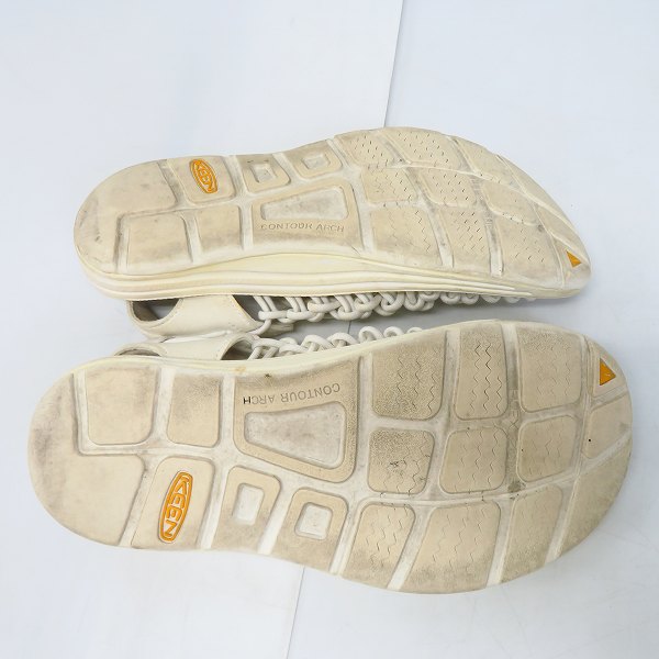 実際に弊社で買取させて頂いたKEEN/キーン UNEEK ユニーク サンダル ホワイト 1014098/25.5の画像 2枚目
