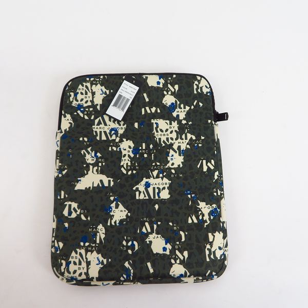 実際に弊社で買取させて頂いたMARC BY MARC JACOBS/マークバイマークジェイコブス PC タブレットケース/クラッチバッグ M0001054Aの画像 1枚目