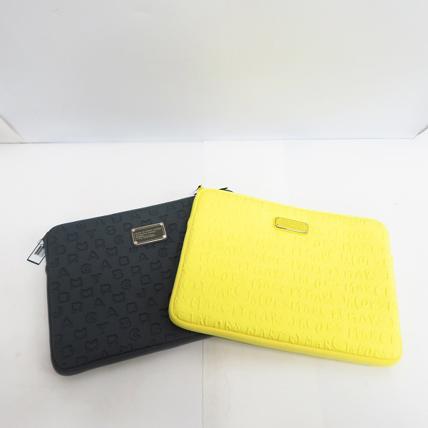 実際に弊社で買取させて頂いた【未使用】MARC BY MARC JACOBS/マークバイマークジェイコブス PC タブレットケース M0003461/M6PE022 2点セット