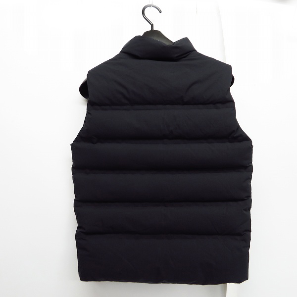 実際に弊社で買取させて頂いた【未使用】LACOSTE/ラコステ ダウン ベスト/50の画像 1枚目
