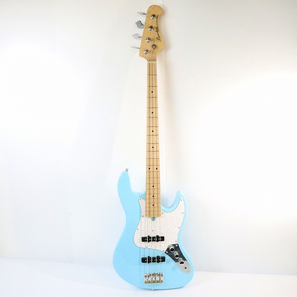 実際に弊社で買取させて頂いた★Bacchus/バッカス ジャズベースタイプ エレキベース ブルー系 動作確認済みの画像 1枚目