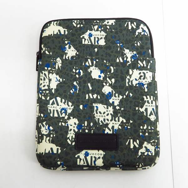 実際に弊社で買取させて頂いた【未使用】MARC BY MARC JACOBS/マークバイマークジェイコブス PC タブレットケース/クラッチバッグ M0001054A