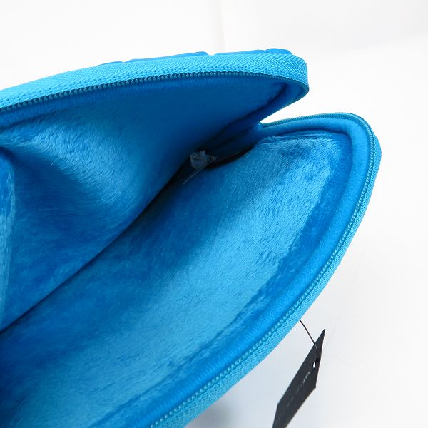 実際に弊社で買取させて頂いた【未使用】MARC BY MARC JACOBS/マークバイマークジェイコブス タブレットケース M6PE024/M6131064 2点セットの画像 2枚目