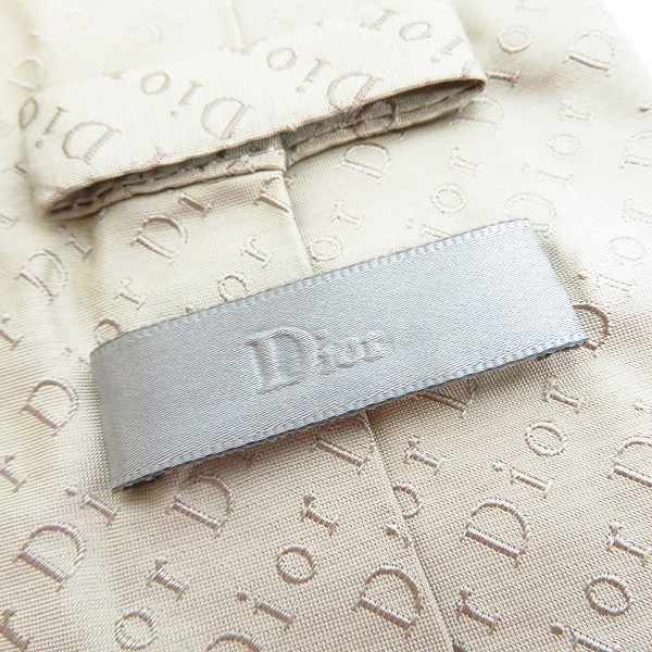 実際に弊社で買取させて頂いたDior HOMME/ディオールム ロゴ総柄 シルクネクタイの画像 2枚目