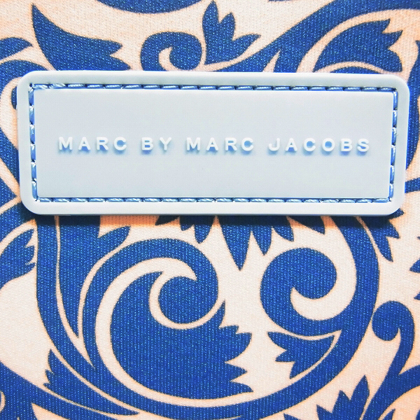 実際に弊社で買取させて頂いた【未使用】MARC BY MARC JACOBS/マークバイマークジェイコブス PC タブレットケース M0001053A/M6131016 2点セットの画像 8枚目