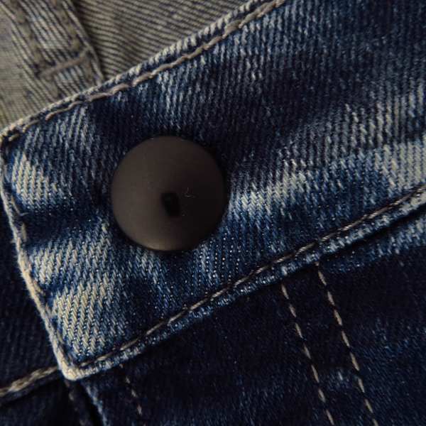 実際に弊社で買取させて頂いたHYDROGEN/ハイドロゲン ダメージ加工 カモフラ インディゴ デニムパンツ ジーンズ 30の画像 7枚目