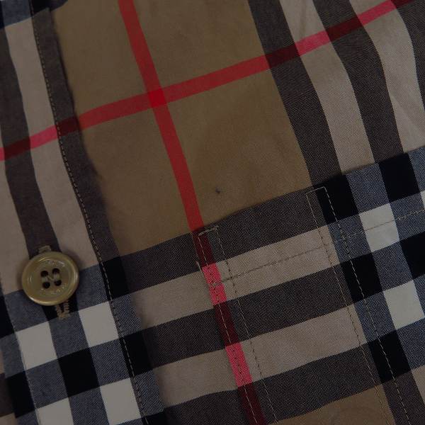 実際に弊社で買取させて頂いたBURBERRY/バーバリー ロゴプリント ヴィンテージチェック コットンポプリン シャツ 8029878/Mの画像 5枚目