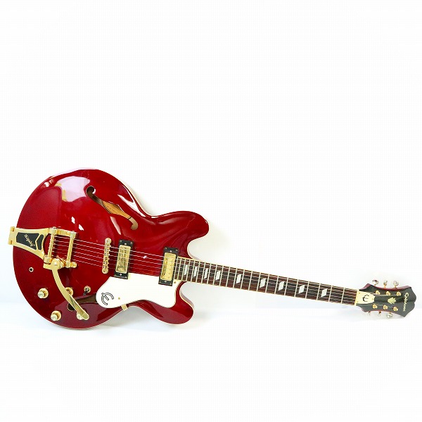 実際に弊社で買取させて頂いた★Epiphone/エピフォン RIVIERA VT CH セミアコ エレキギター ハードケース付き 動作確認済みの画像 1枚目