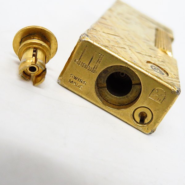 実際に弊社で買取させて頂いたdunhill/ダンヒル クロスカット サイドローラー ガスライター ゴールドの画像 2枚目