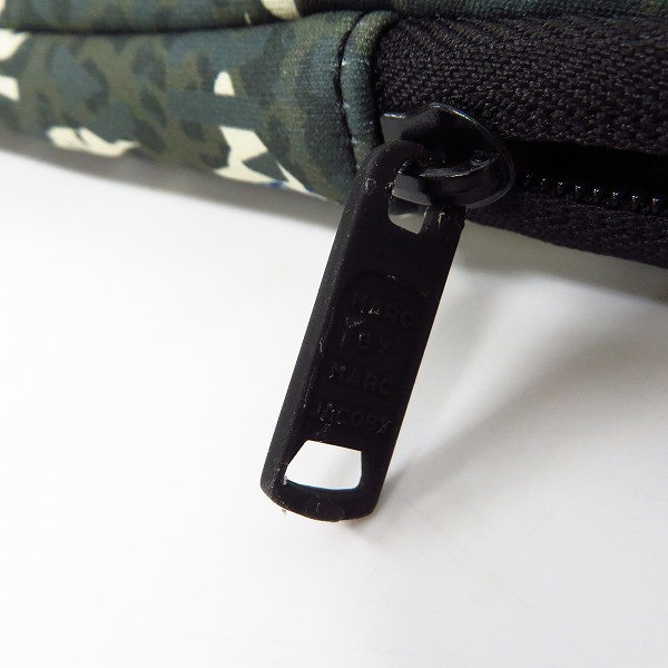 実際に弊社で買取させて頂いたMARC BY MARC JACOBS/マークバイマークジェイコブス PC タブレットケース/クラッチバッグ M0001054Aの画像 4枚目