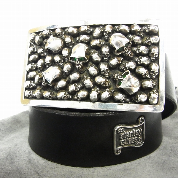 実際に弊社で買取させて頂いたSTANLEY GUESS/スタンリーゲス ストーンアイズ マルチスカル バックル ベルト