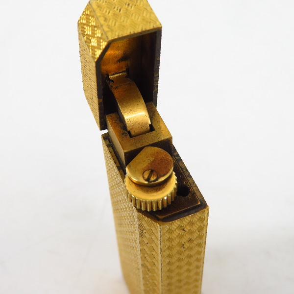 実際に弊社で買取させて頂いたCartier/カルティエ ガスライター ゴールドの画像 4枚目